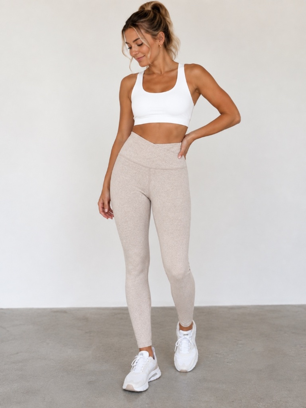 BEYOND YOGA Spacedye Tan At Your Leisure Crossover High Waist Leggings Sz M - Picture 8 of 8